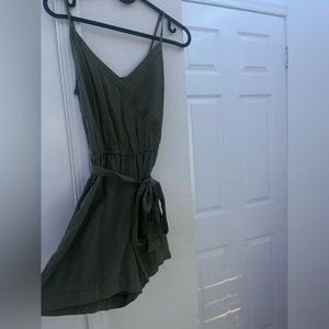 Abercrombie & Fitch Green Romper, Petite XS